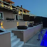 Villa Verde Villa *